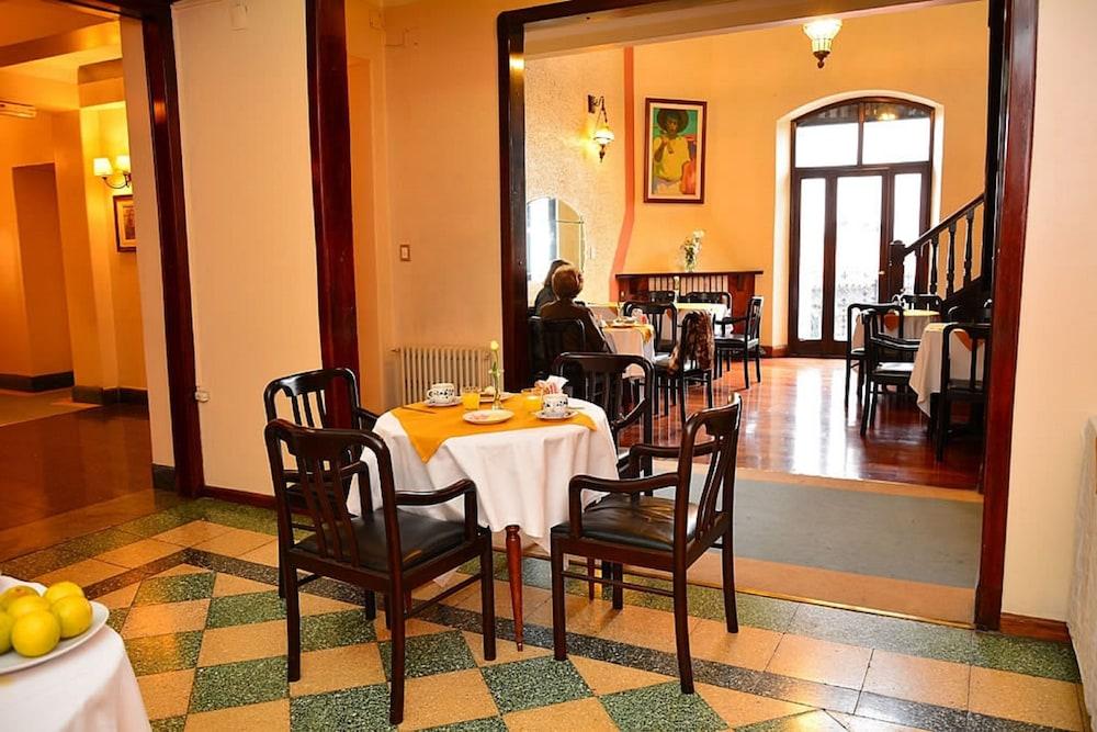Hotel Colonial ซัลตา ภายนอก รูปภาพ