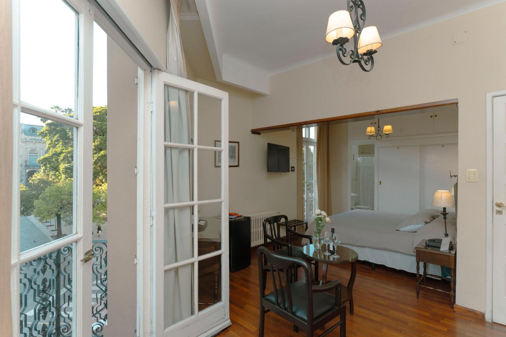 Hotel Colonial ซัลตา ภายนอก รูปภาพ