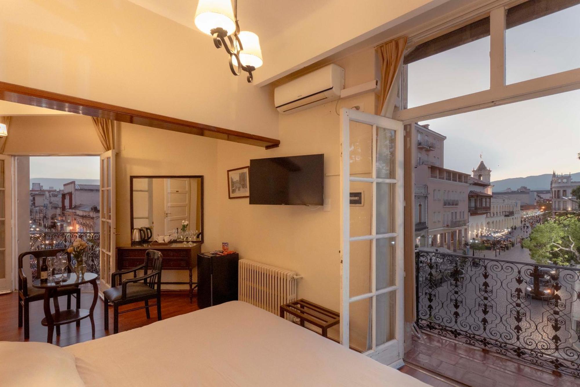 Hotel Colonial ซัลตา ภายนอก รูปภาพ